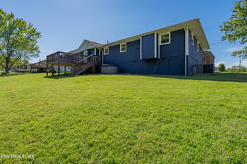 620 Hillcrest Dr, Crossville, TN 38555