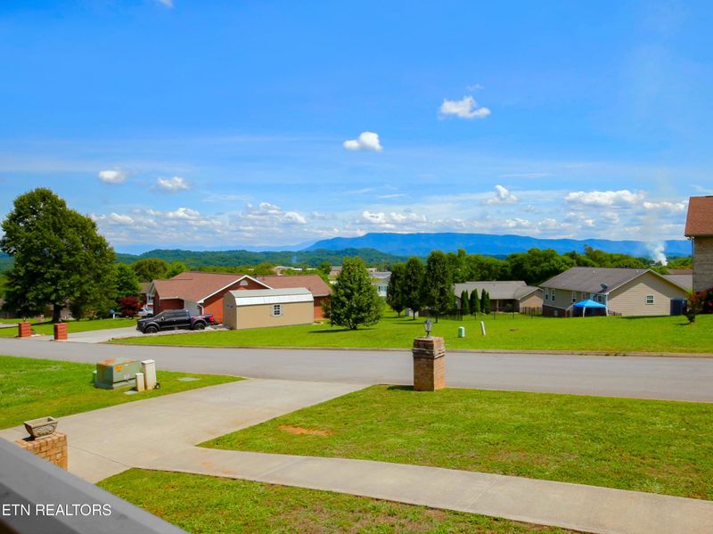 620 Hills Gate Cir, Seymour, TN 37865