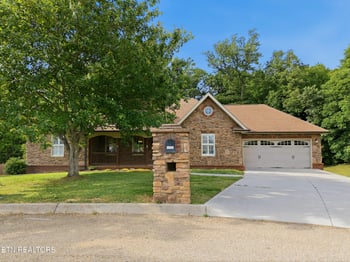 6200 Lantern Ridge Ln, Knoxville, TN 37921