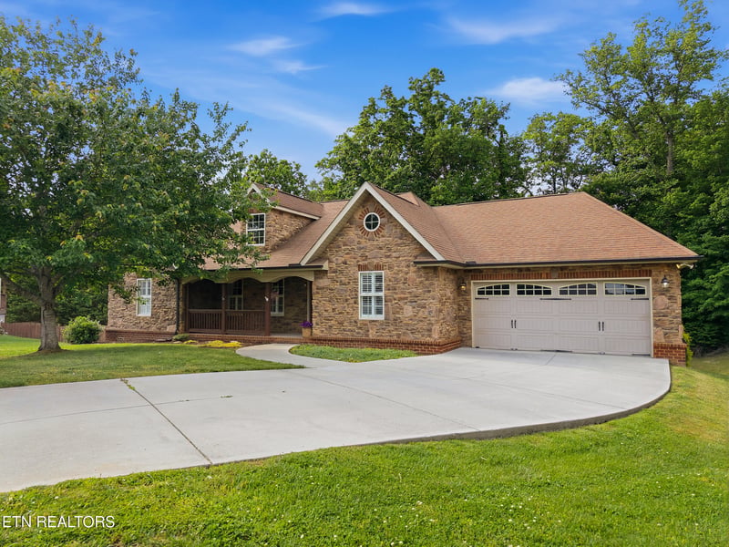 6200 Lantern Ridge Ln, Knoxville, TN 37921