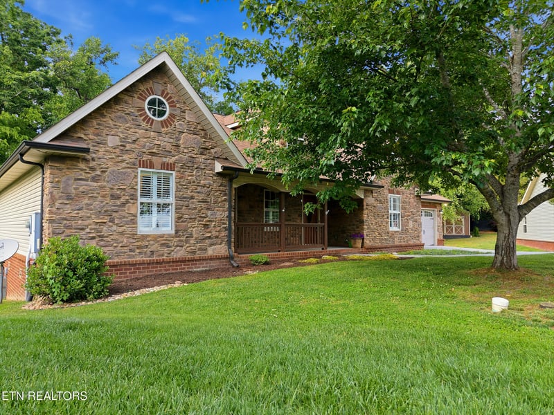 6200 Lantern Ridge Ln, Knoxville, TN 37921