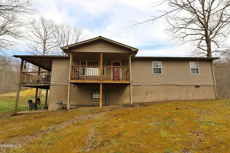 6201 Buffalo Rd, Oneida, TN 37841