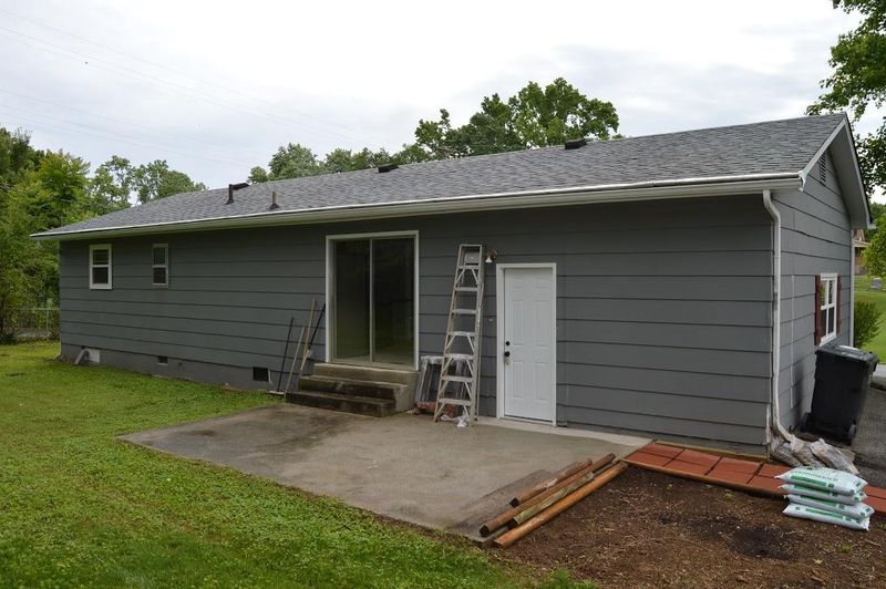 6201 Moore Rd, Knoxville, TN 37920