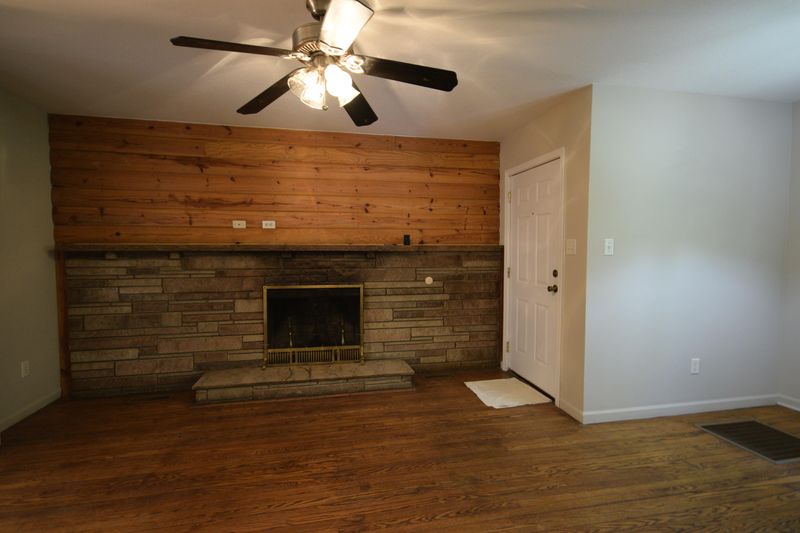 6204 Neubert Springs Rd, Knoxville, TN 37920