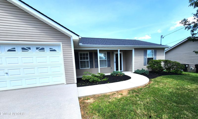 6206 Jim Fox Ln, Powell, TN 37849