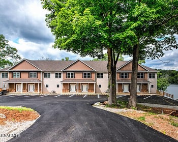 621 Lindsey Mill Cir #1, Rocky Top, TN 37769