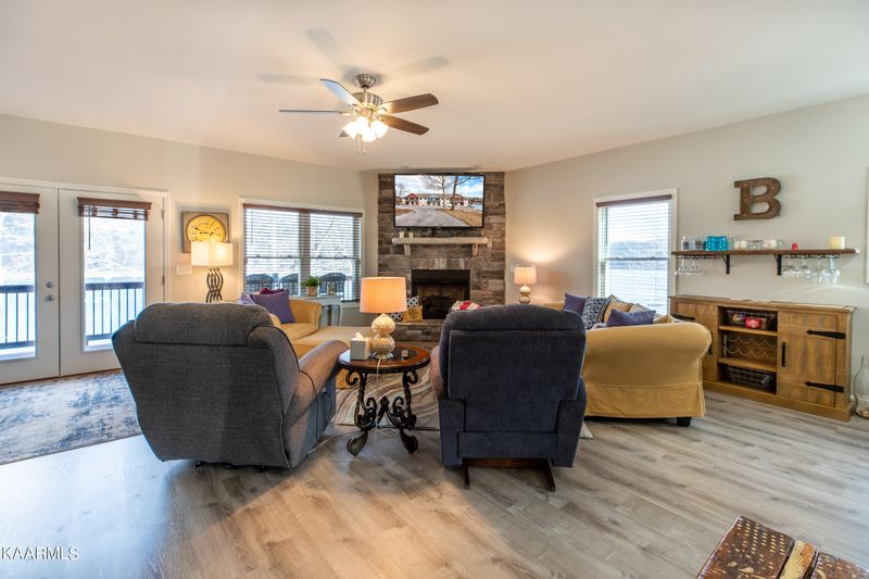 621 Lindsey Mill Cir #6, Rocky Top, TN 37769