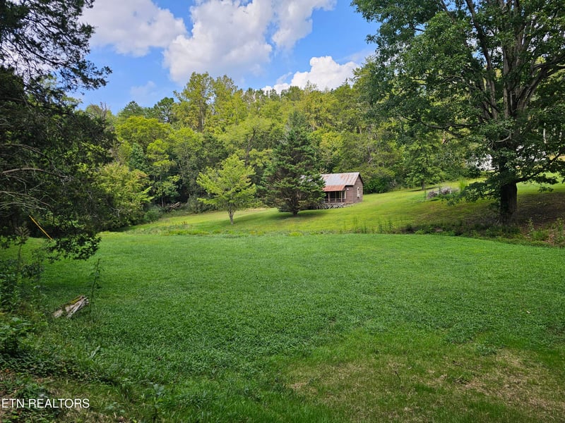 6214 Keck Rd, Knoxville, TN 37912