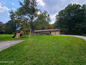 6214 Keck Rd, Knoxville, TN 37912