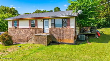 6217 Renee Rd, Corryton, TN 37721