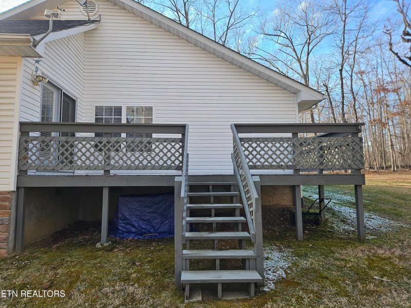 6219 Osage Rd, Crossville, TN 38572