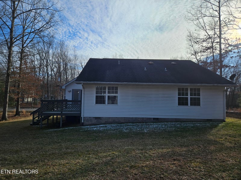 6219 Osage Rd, Crossville, TN 38572