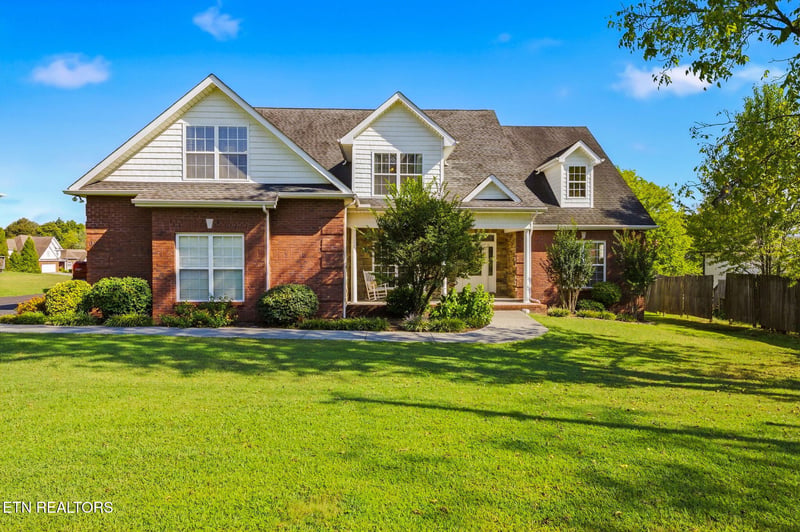 622 Pleasant Hill Rd, Maryville, TN 37803