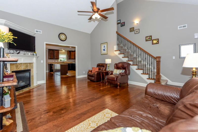 6221 Mountain Rise Dr, Knoxville, TN 37938