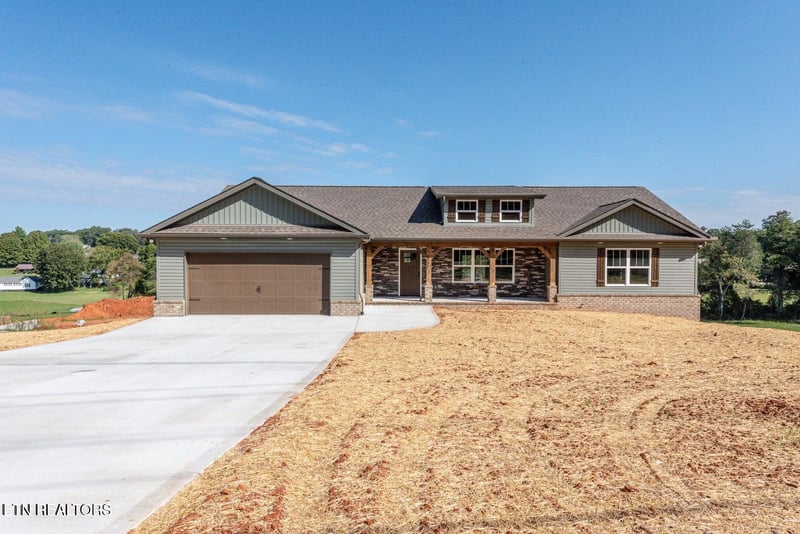 6223 Bingham Ln, Maryville, TN 37801