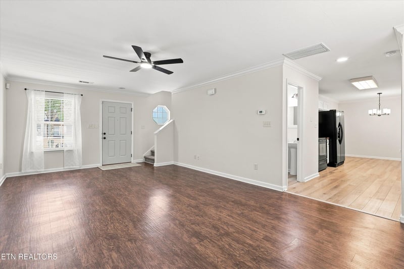 6223 Mcmillan Creek Dr, Knoxville, TN 37924