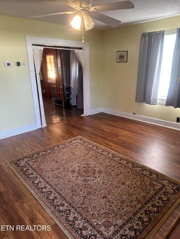 6224 Stormer Rd, Knoxville, TN 37918