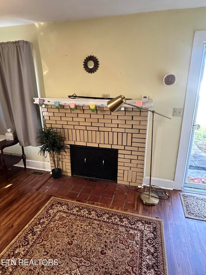6224 Stormer Rd, Knoxville, TN 37918