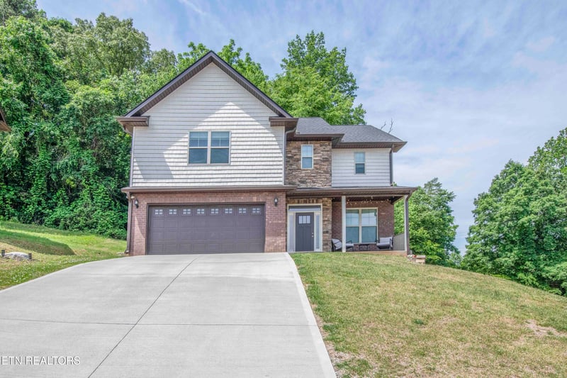 6227 Aldingham St, Knoxville, TN 37912