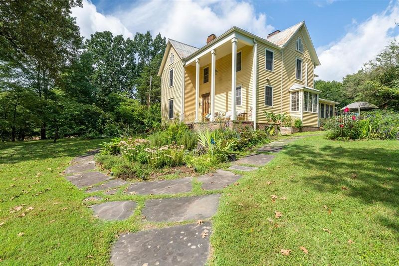 6229 Ruggles Dr, Knoxville, TN 37924