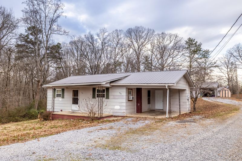 623 Ed Davis Rd, Maryville, TN 37801