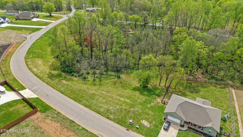 623 Farm Of The Smokies Way, Maryville, TN 37804