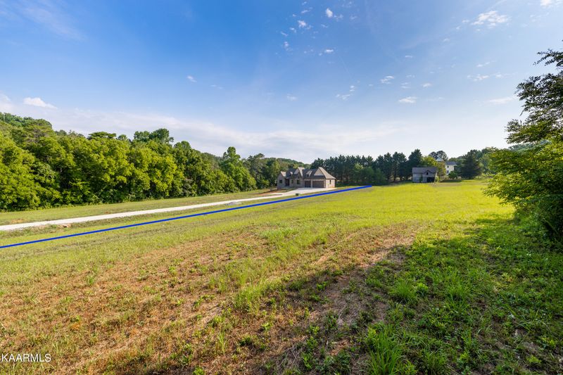624 Disco Loop Rd, Friendsville, TN 37737