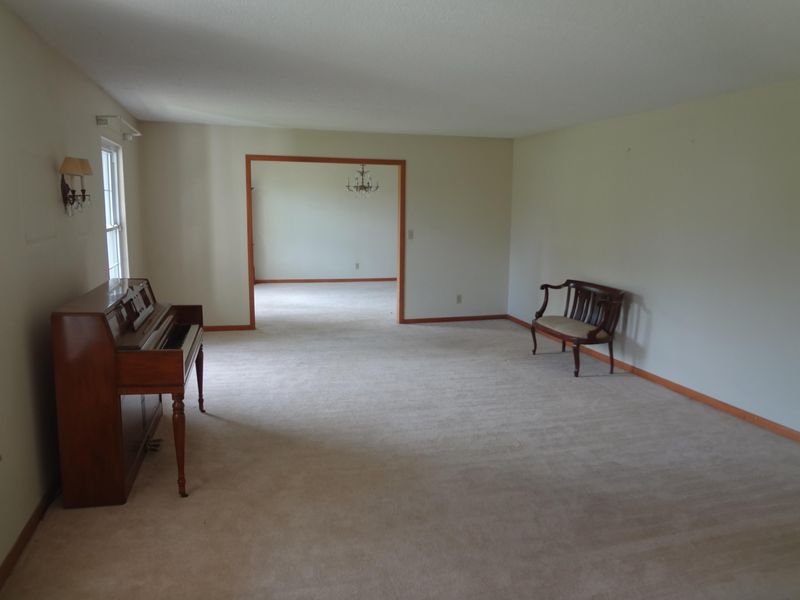 624 Everett Rd, Knoxville, TN 37934