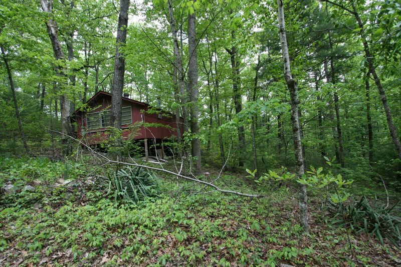 6240 Happy Valley Loop, Tallassee, TN 37878