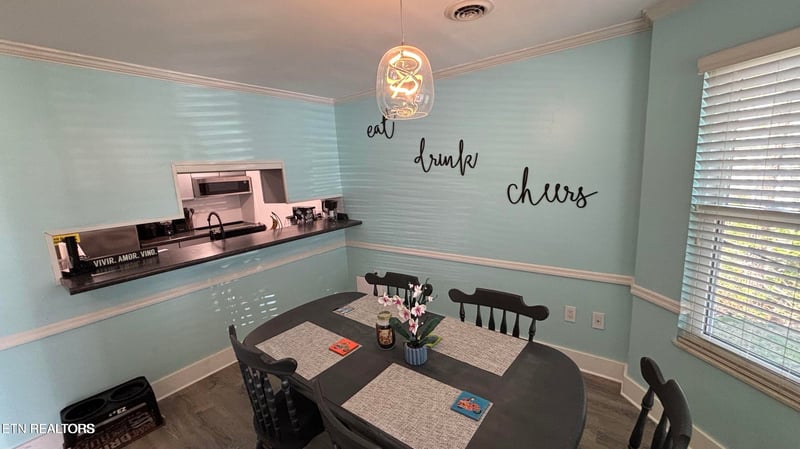625 Idlewood Ln, Knoxville, TN 37923