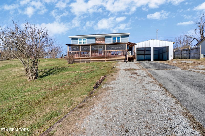 625 Mccartt St, Wartburg, TN 37887