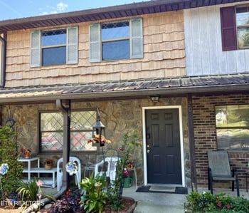 625 S Asbury Dr #20, Pigeon Forge, TN 37863