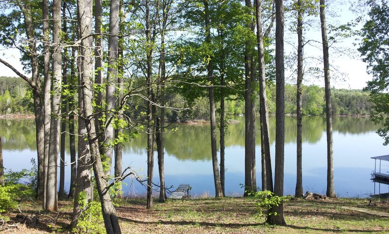 625 Sandpiper Dr, Vonore, TN 37885