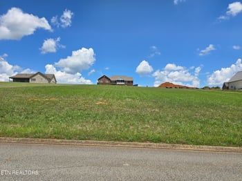 625 Winding Creek Way, Walland, TN 37886