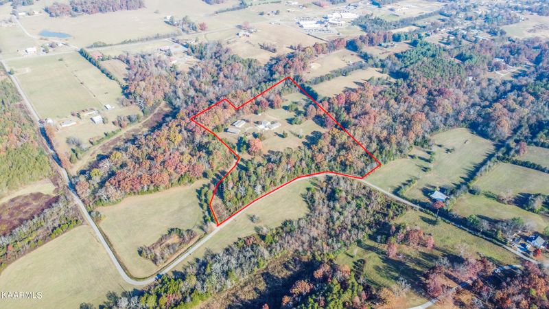6250 Craigs Chapel Rd, Greenback, TN 37742