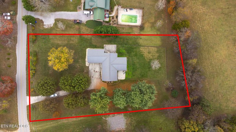6251 Grimes Rd, Loudon, TN 37774