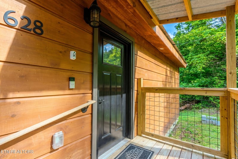 625628 Pinecrest Dr, Gatlinburg, TN 37738