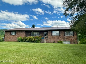 6259 Tennessee 131, Washburn, TN 37888