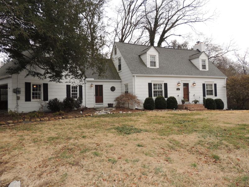 626 Blows Ferry Rd, Knoxville, TN 37919