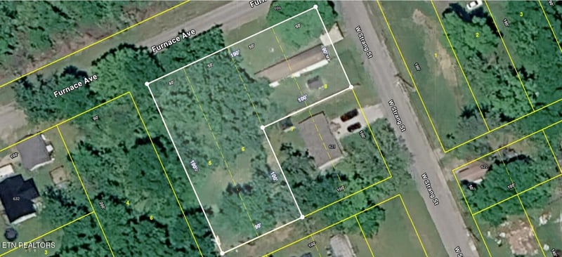 627 W Strang St, Rockwood, TN 37854