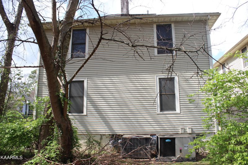628 Luttrell St, Knoxville, TN 37917