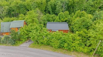 628 Pinecrest Dr, Gatlinburg, TN 37738