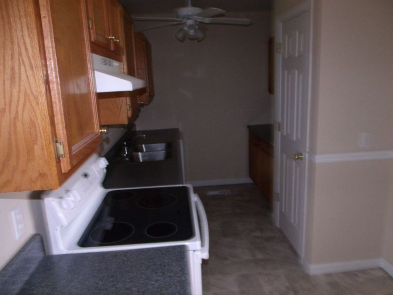 629 Ridge Rd, Caryville, TN 37714
