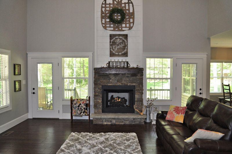 629 Topside Dr, Sevierville, TN 37862