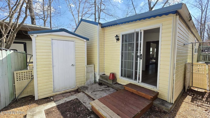 63 Apache Tr, Crossville, TN 38572