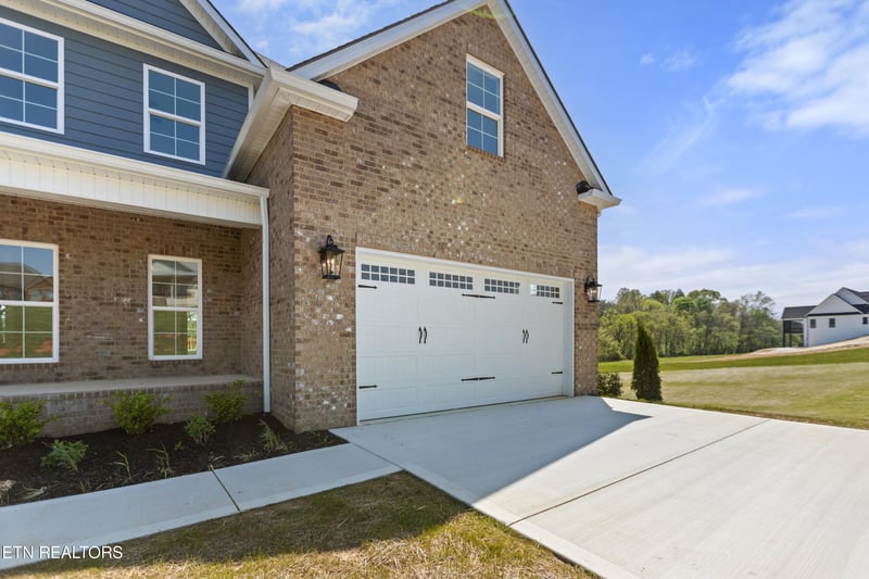 630 Winding Creek Way, Walland, TN 37886
