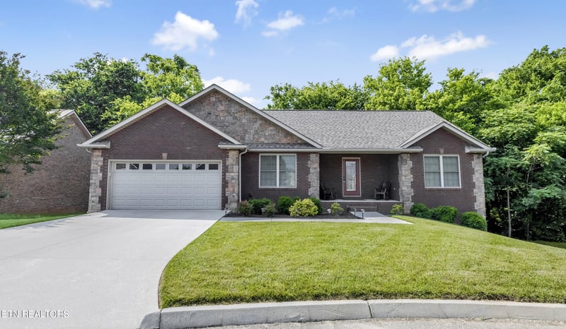 6305 Glen Eagle Ln, Knoxville, TN 37921
