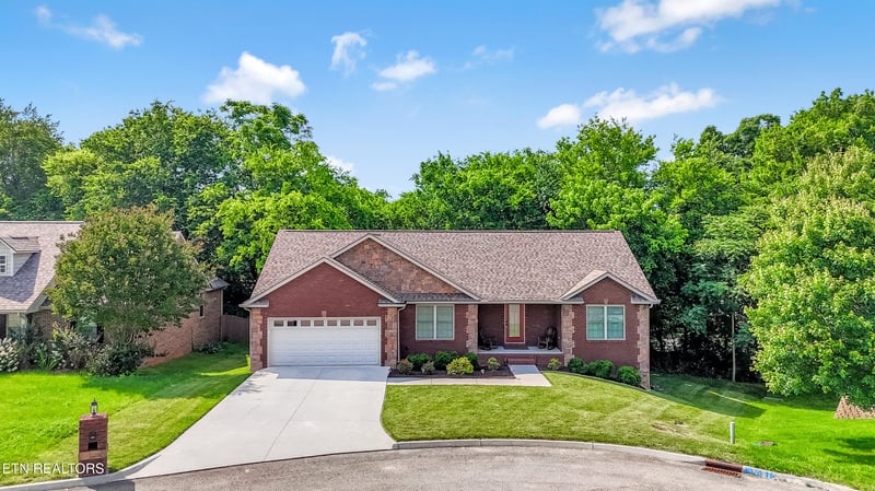 6305 Glen Eagle Ln, Knoxville, TN 37921