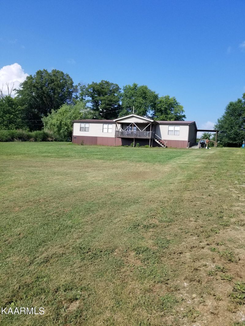 631 Island Ford Rd, Lancing, TN 37770