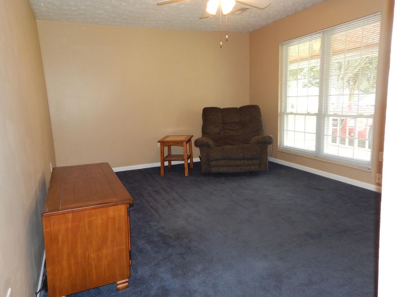 631 Sunset Ln, Seymour, TN 37865